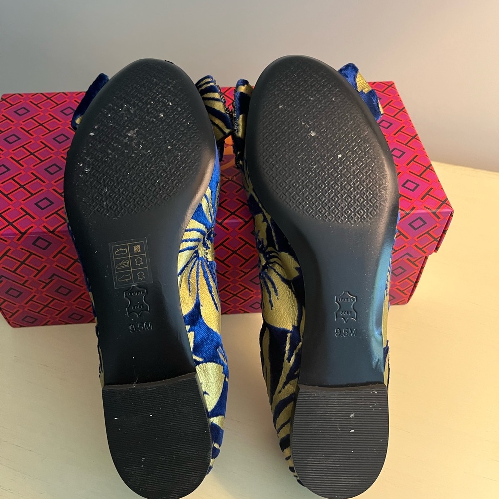 Tory Burch Blue and Gold Flats with Rhinestone Bow - Picture 6 of 6